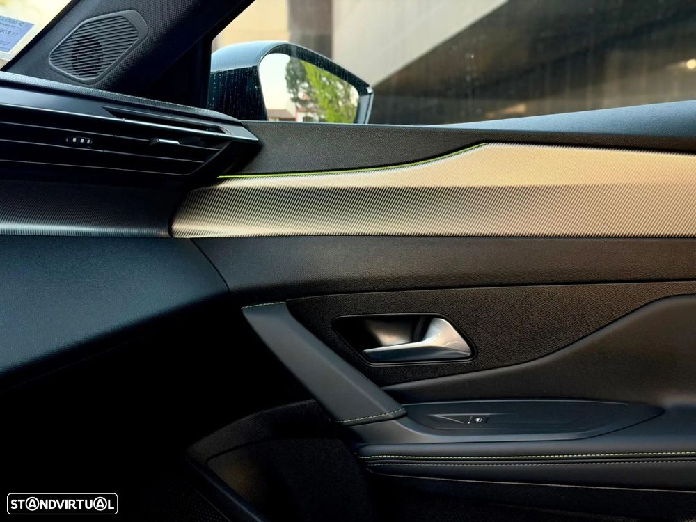 Peugeot 308 1.6 Hybrid GT Pack e-EAT8 - 44