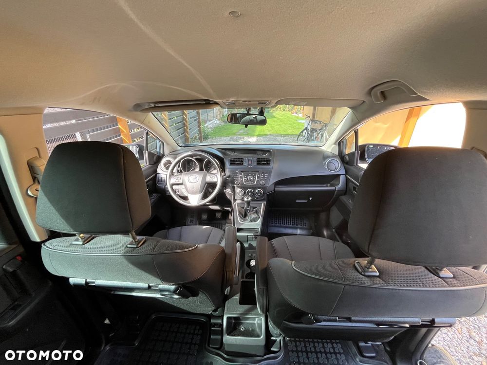 Mazda 5 - 15