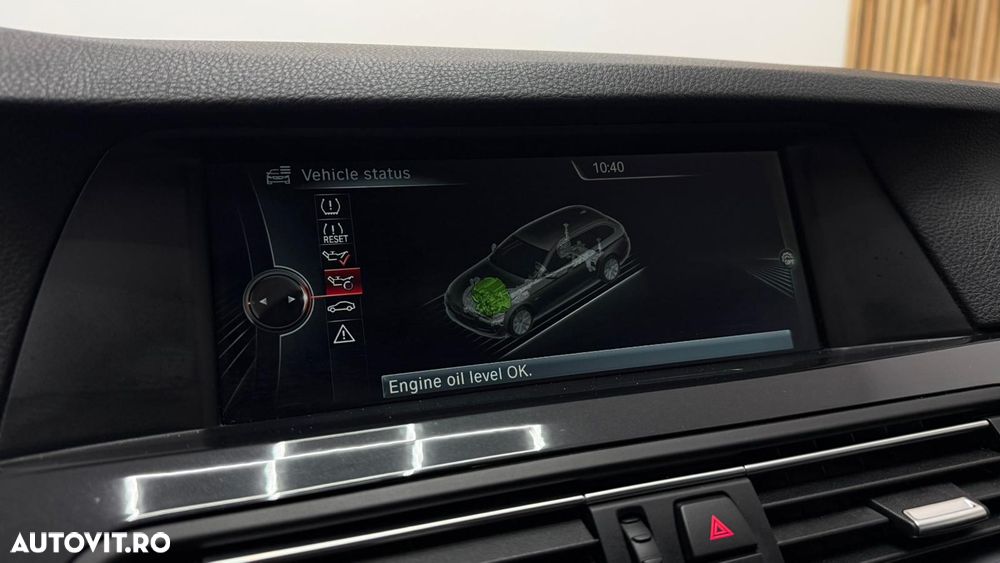 BMW Seria 5 528i Aut. Luxury Line - 22