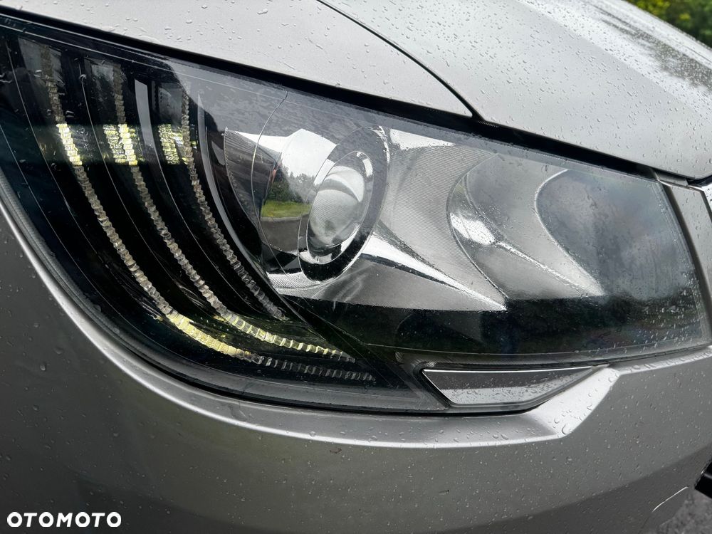 Skoda Superb 2.0 TDI Green tec DSG L&K - 10