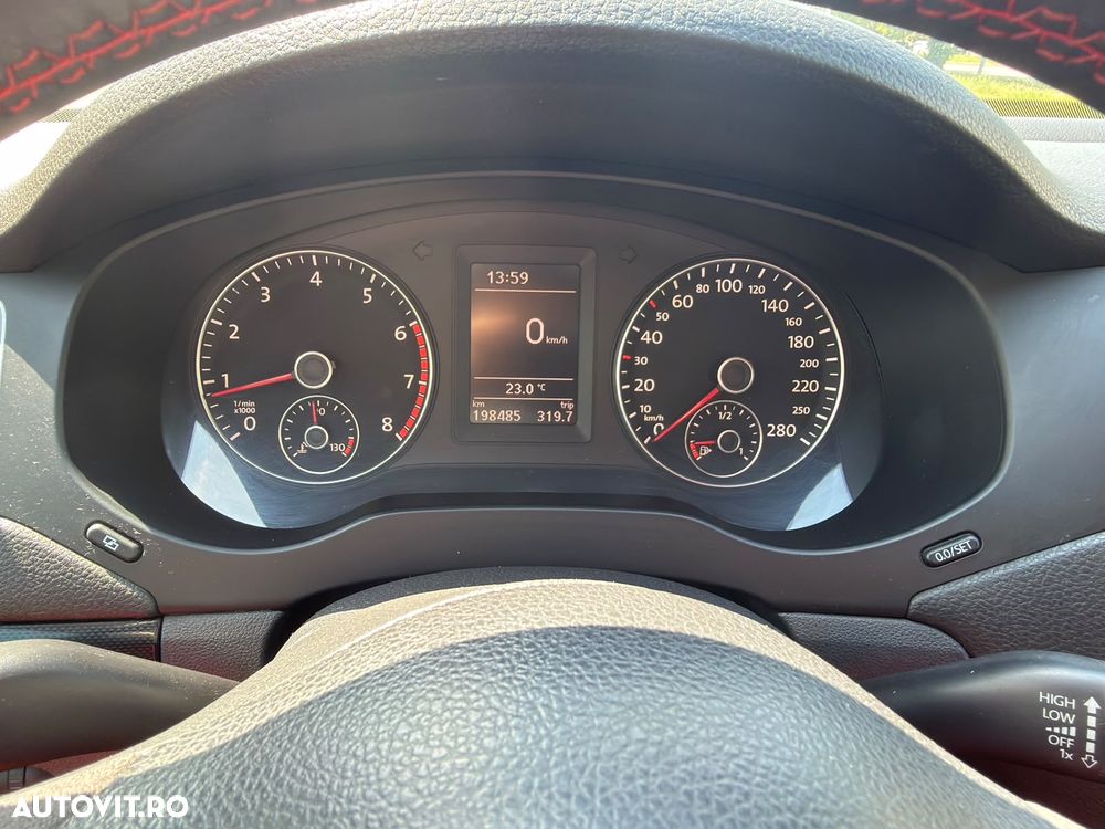 Volkswagen Jetta 1.2 TSI Comfortline - 7