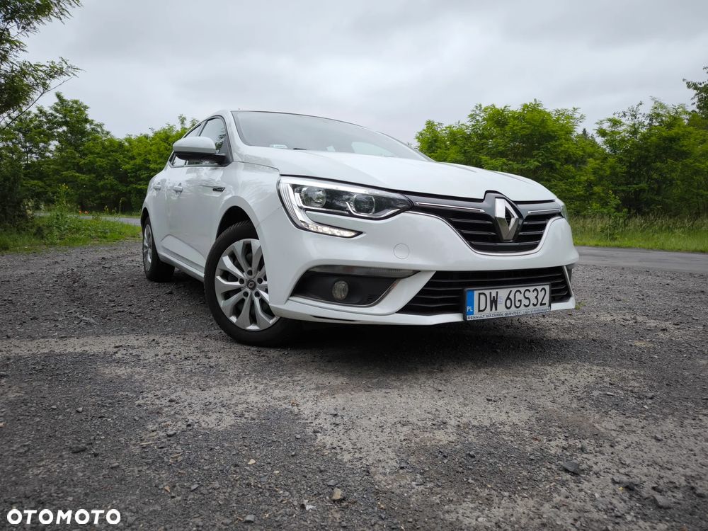 Renault Megane 1.6 SCe Life - 4