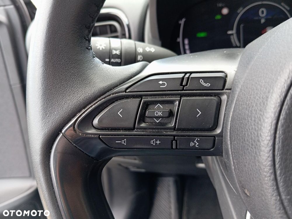 Toyota Yaris Cross Hybrid 1.5 Comfort - 13