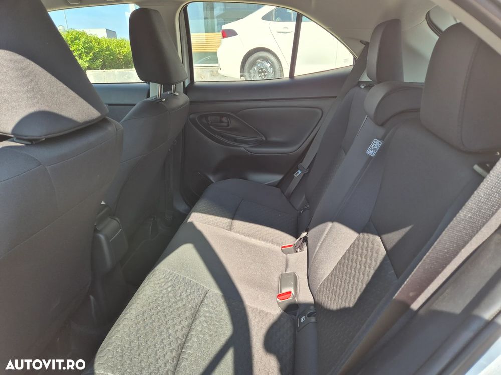 Toyota Yaris Cross 1.5 VVT-i HSD 4x2 Active - 16