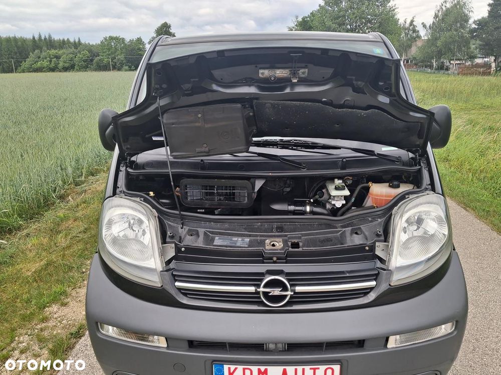 Opel Vivaro - 18