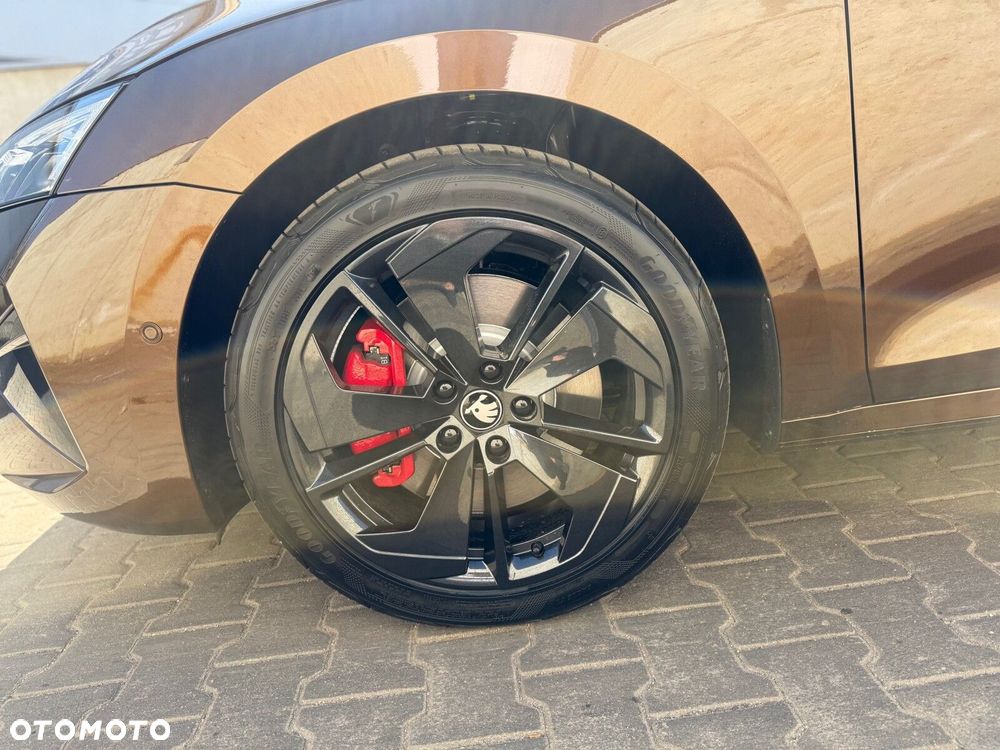 Skoda Octavia 2.0 TSI RS DSG - 39