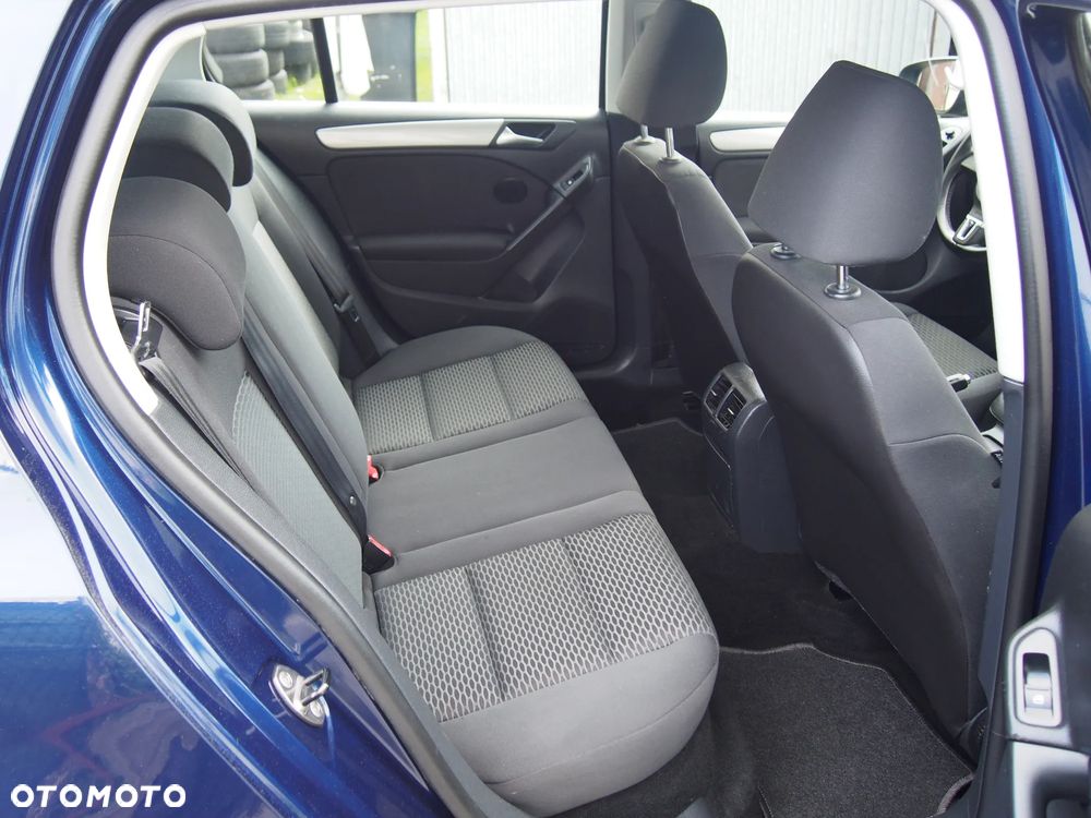 Volkswagen Golf 1.6 TDI DPF Trendline - 12