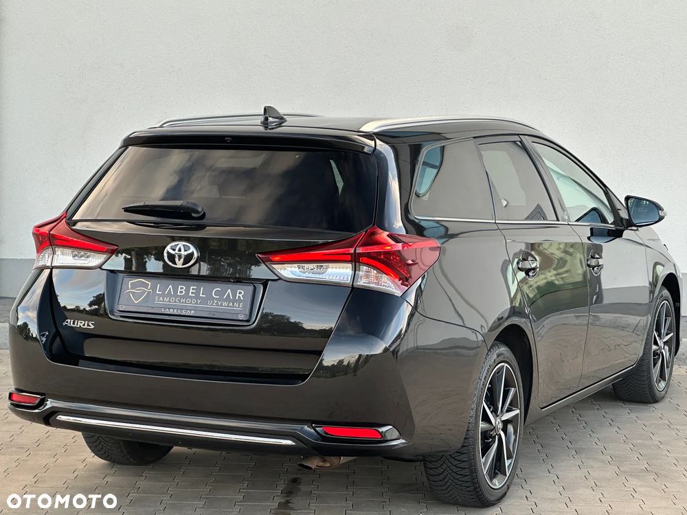 Toyota Auris 1.2 Turbo Touring Sports Team Deutschland - 19