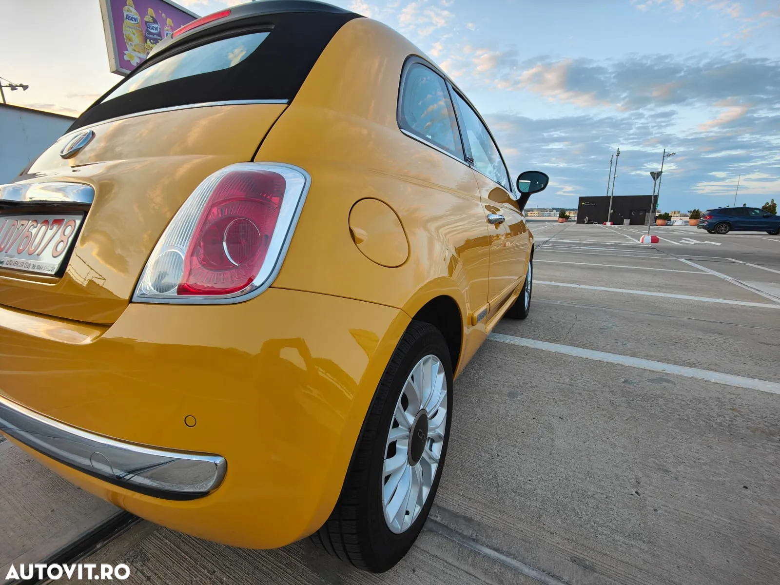 Fiat 500 1.2 Cabrio Lounge - 20