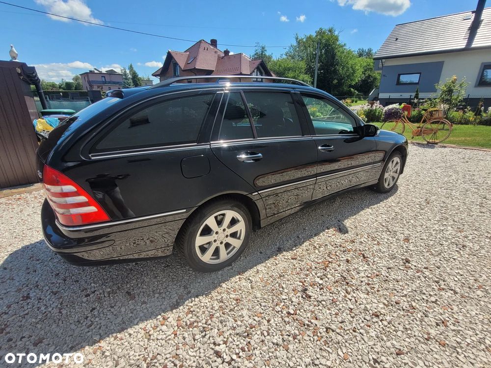 Mercedes-Benz Klasa C 220 T CDI Elegance - 6