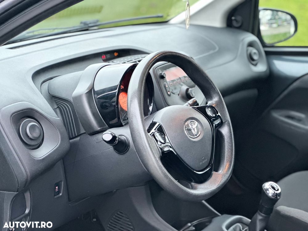 Toyota Aygo 1.0 VVY-I 5 usi X - 15
