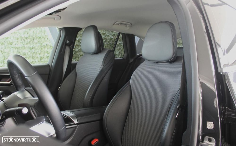 Mercedes-Benz GLC 300 e 4Matic - 13