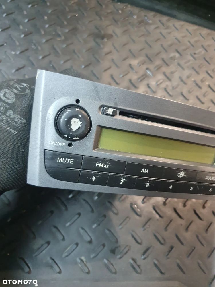 RADIO FABRYCZNE CD FIAT GRANDE PUNTO 7646383316 7354524840 - 2