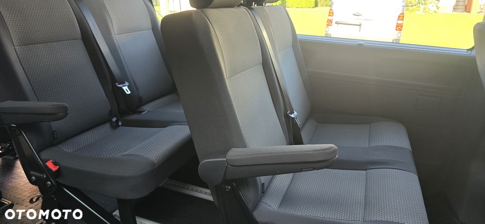Volkswagen Caravelle 2.0 TDI L2 Comfortline - 14