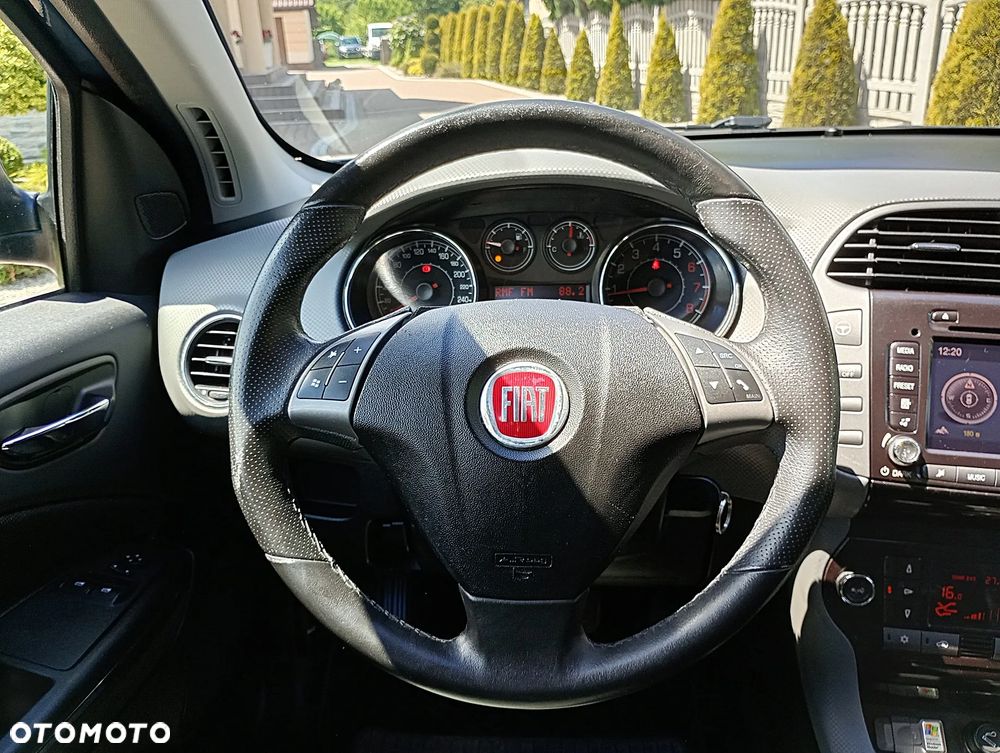 Fiat Bravo 1.4 T-JET 16V Speed - 24