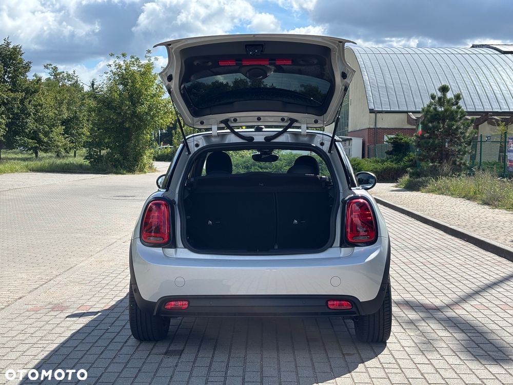 MINI Cooper - 17