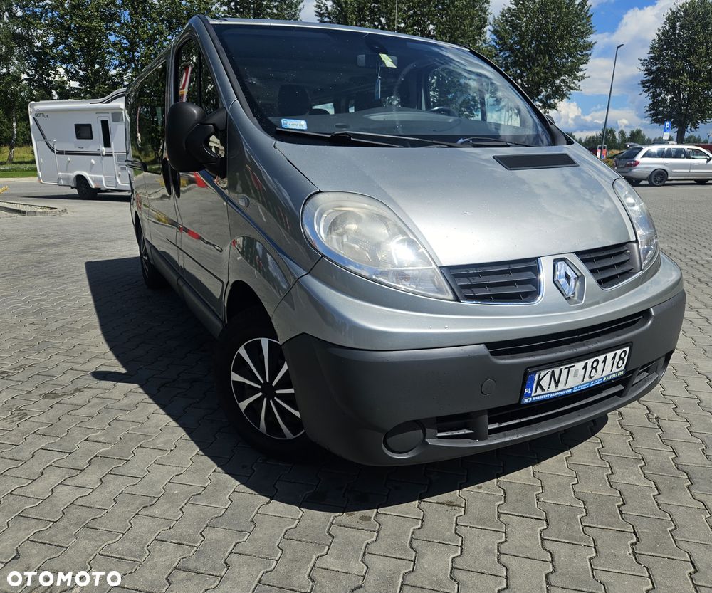 Renault Trafic - 2