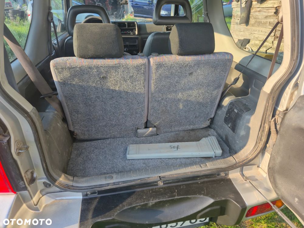 Suzuki Jimny - 12
