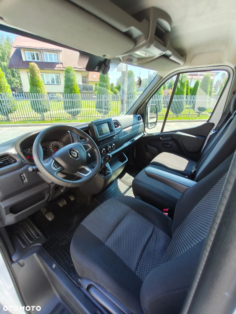 Renault Master - 18