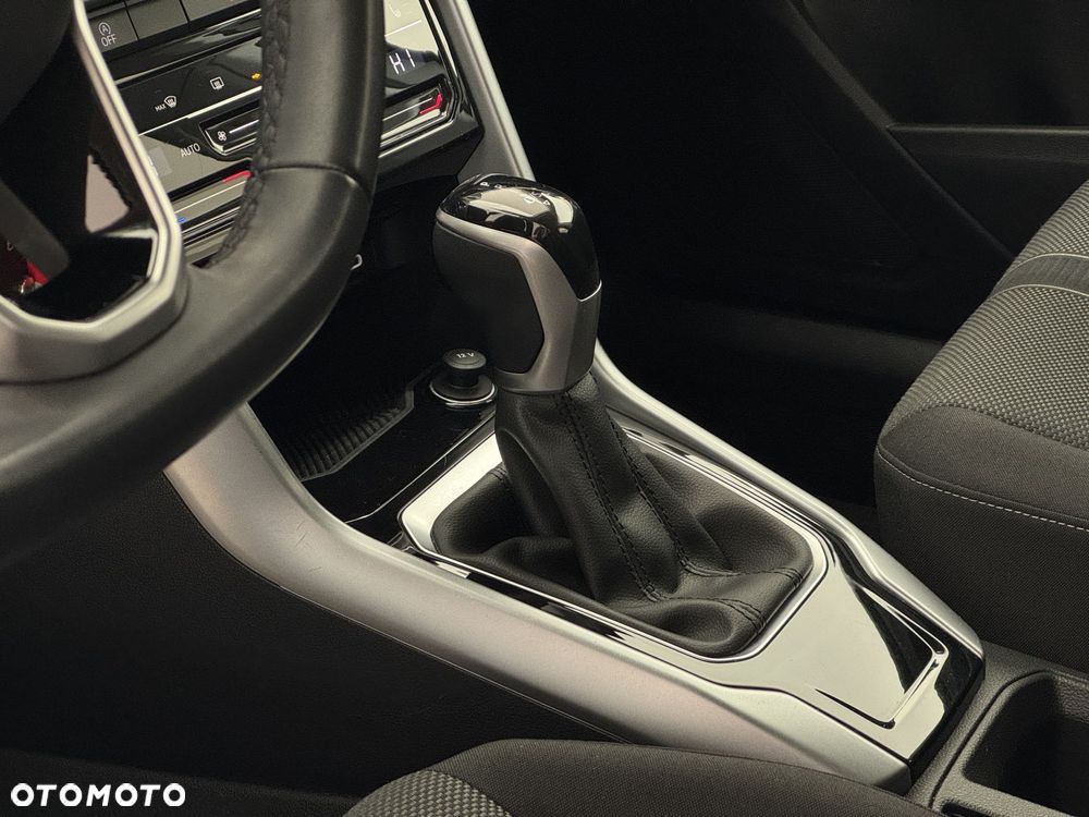 Volkswagen T-Roc 1.5 TSI Life DSG - 9