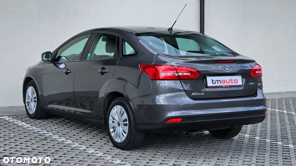 Ford Focus 1.6 Trend - 3