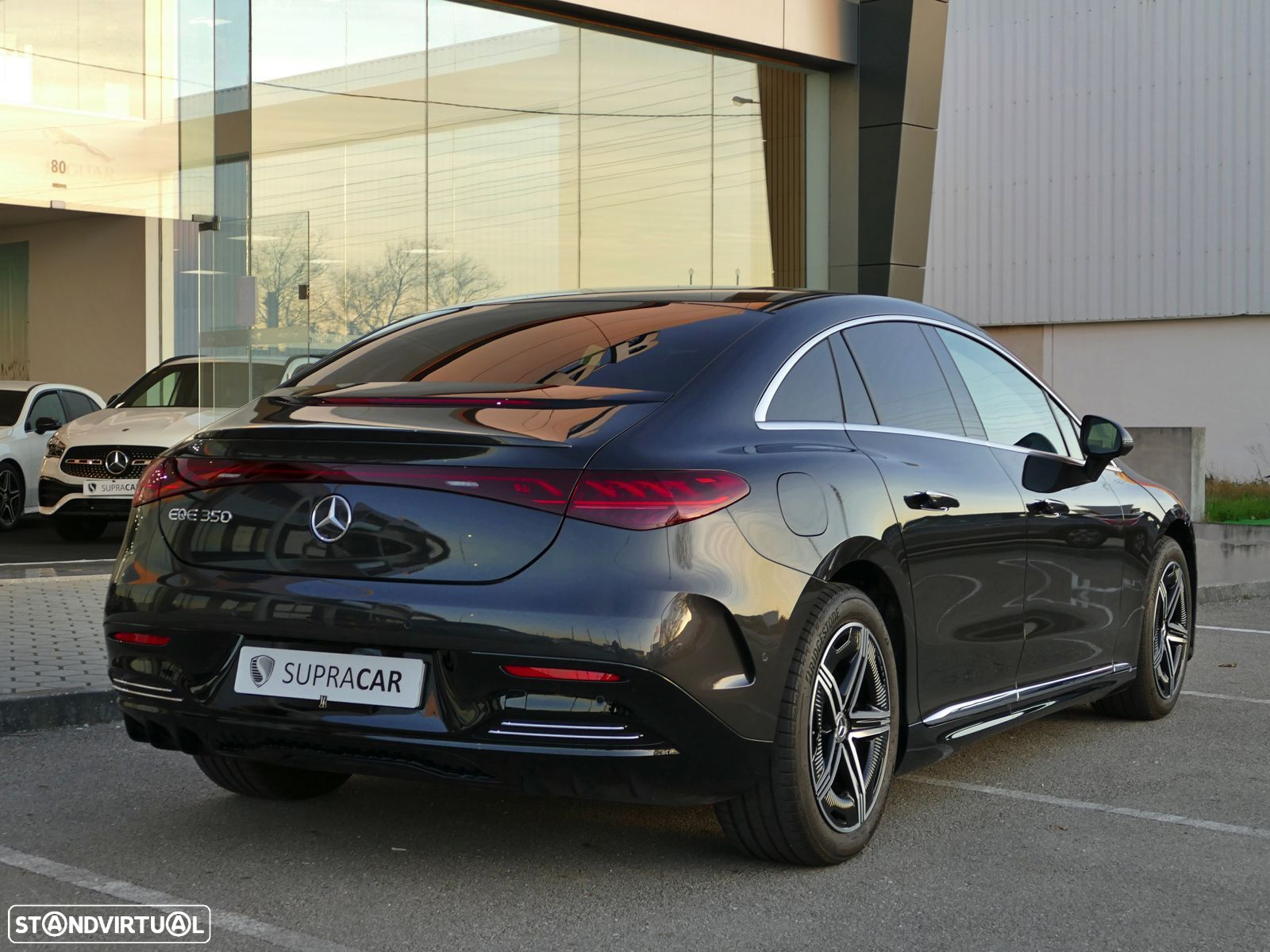 Mercedes-Benz EQE 350 - 8