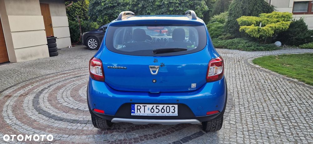 Dacia Sandero TCe 90 Laureate - 9
