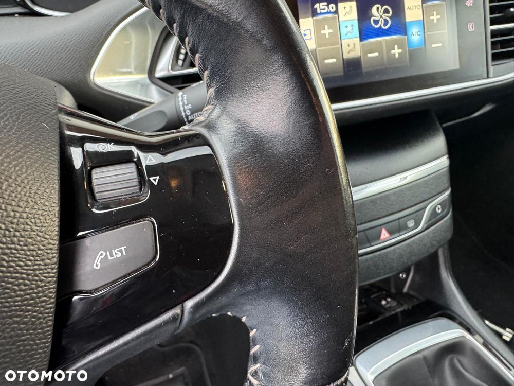 Peugeot 308 BlueHDi 120 Stop & Start Allure - 15