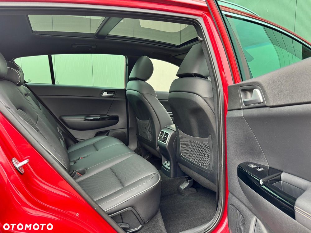 Kia Sportage 1.6 T-GDI AWD DCT GT LINE - 24