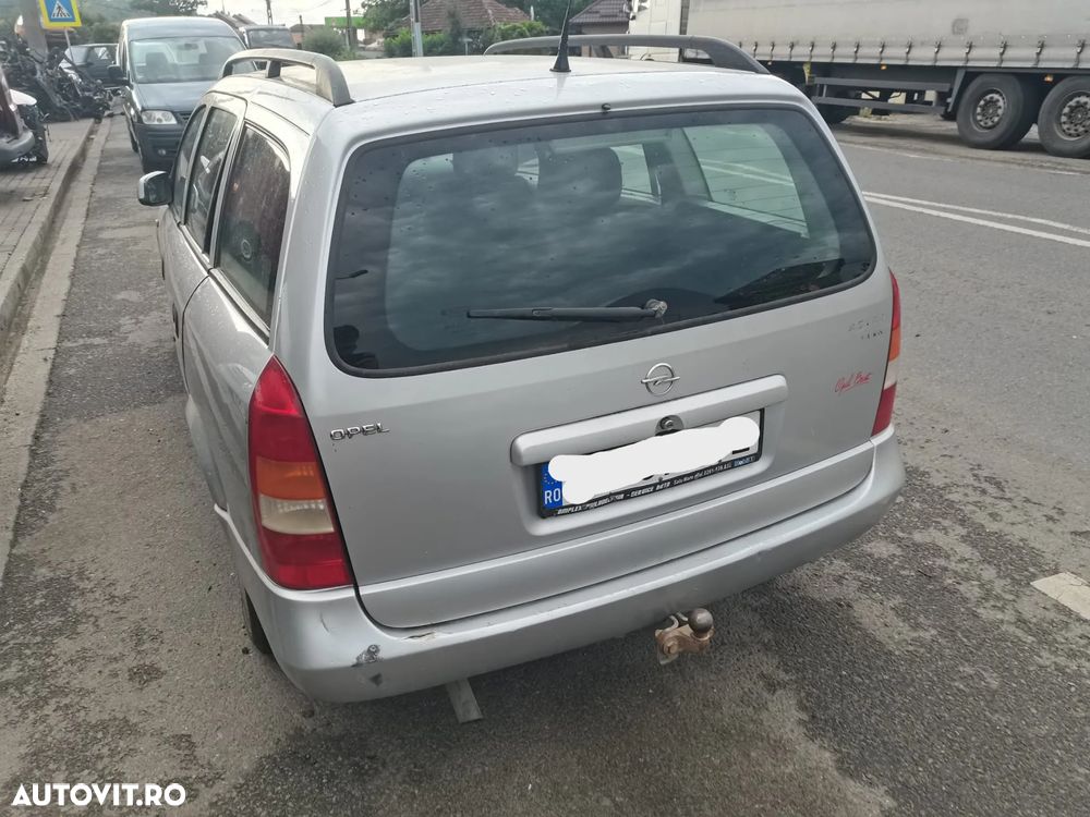 Dezmembrez Opel Astra G - 5