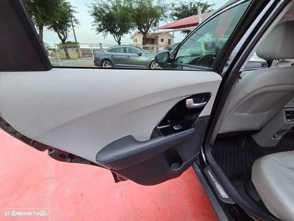 Kia Niro 1.6 GDI PHEV 2WD Aut. Edition 7 - 22
