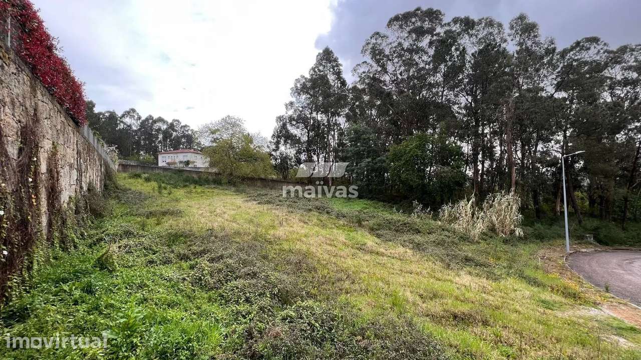 Terreno 1356 m2 - Lago, Amares - Grande imagem: 5/16