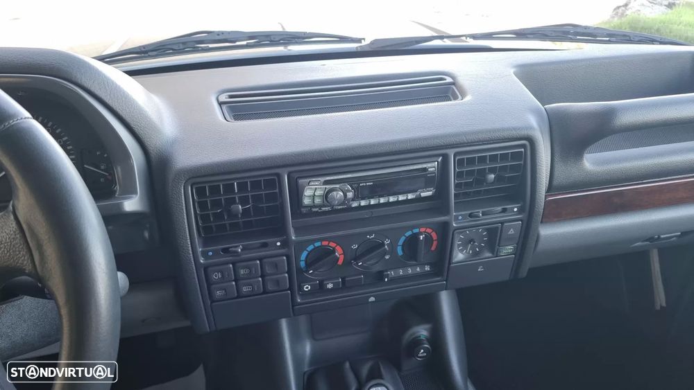 Land Rover Range Rover 2.5 TDi - 13