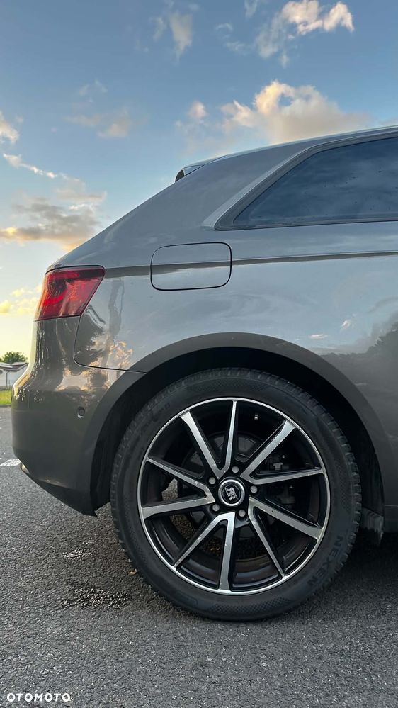 Audi A3 3-drzwiowe 1.4 TFSI Ambiente S tronic - 31