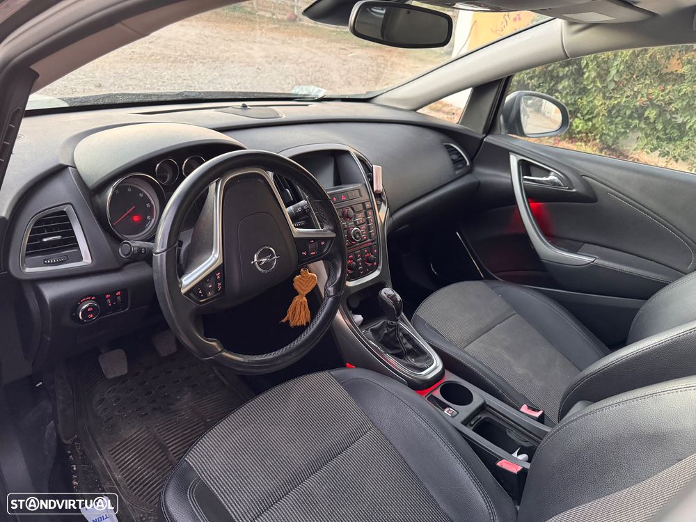 Opel Astra Sports Tourer - 6