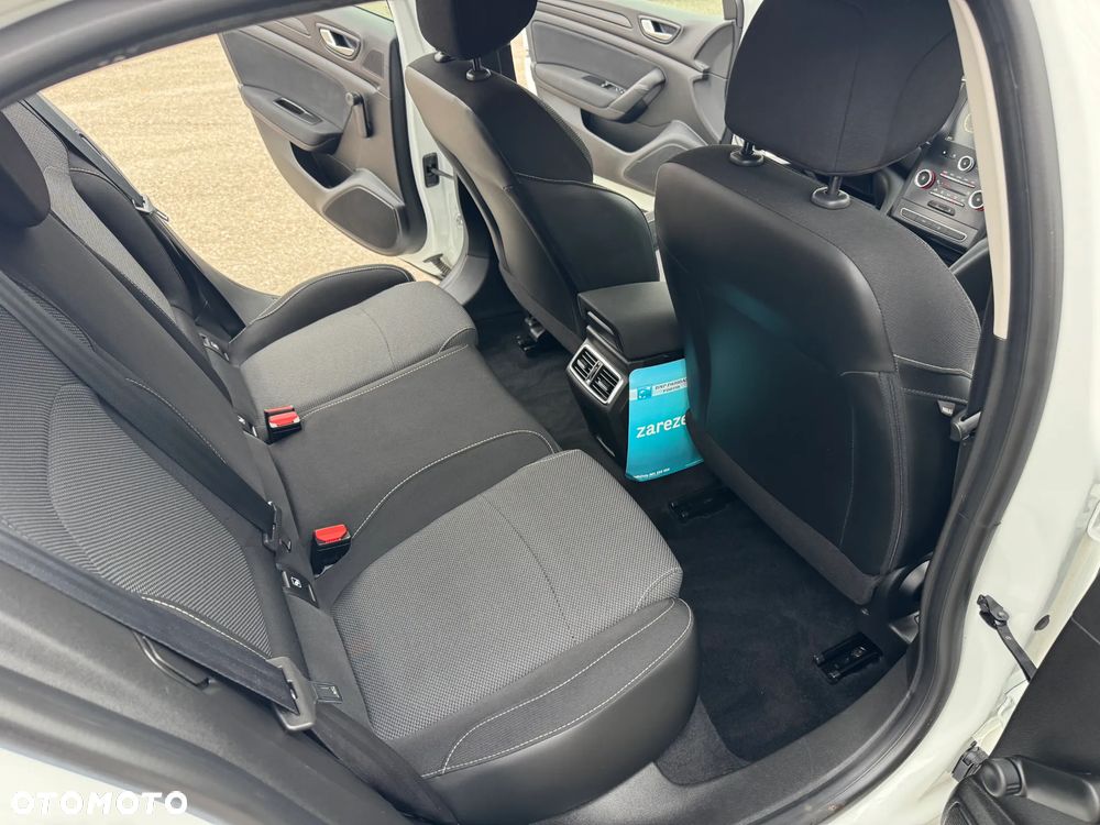 Renault Megane BLUE dCi 115 BUSINESS EDITION - 13
