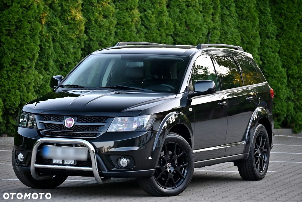 Fiat Freemont 2.0 Multijet Black Code AWD - 4