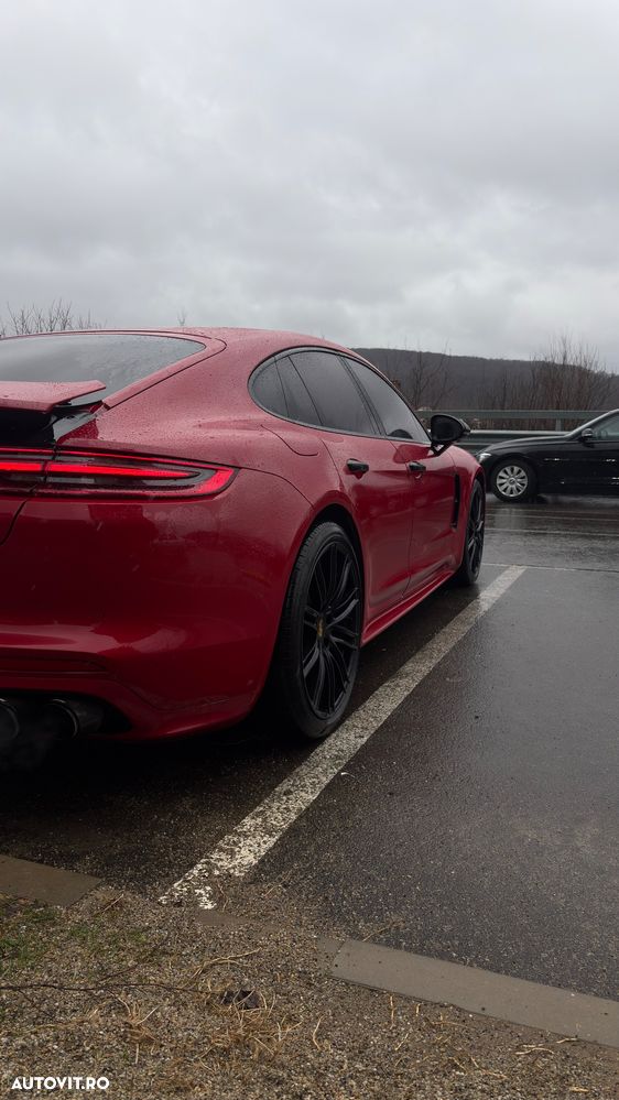 Porsche Panamera - 6