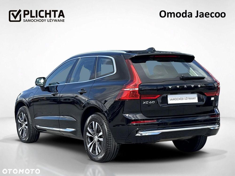 Volvo XC 60 T6 Plug-In Hybrid AWD Inscription - 4