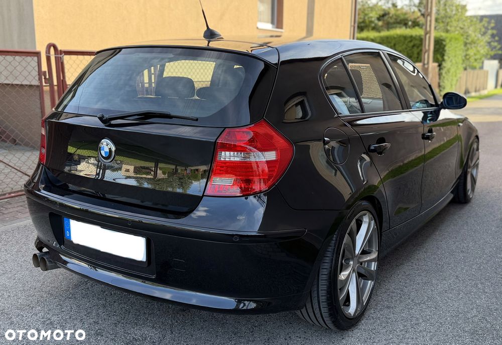 BMW Seria 1 120i - 4