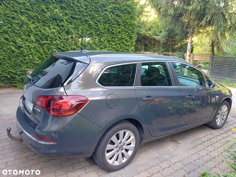 Opel Astra 1.6 CDTI Cosmo - 8