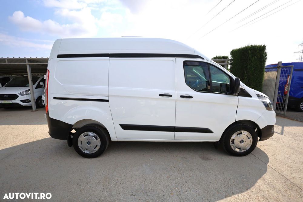 Ford Transit Custom - 8