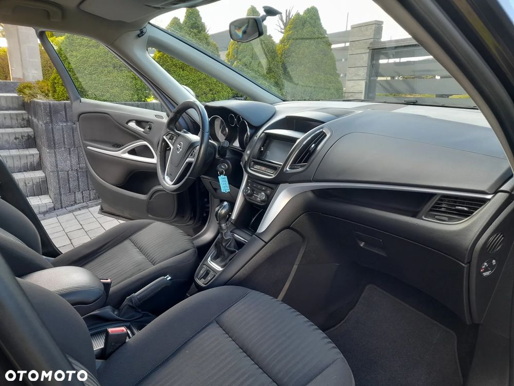 Opel Zafira - 7
