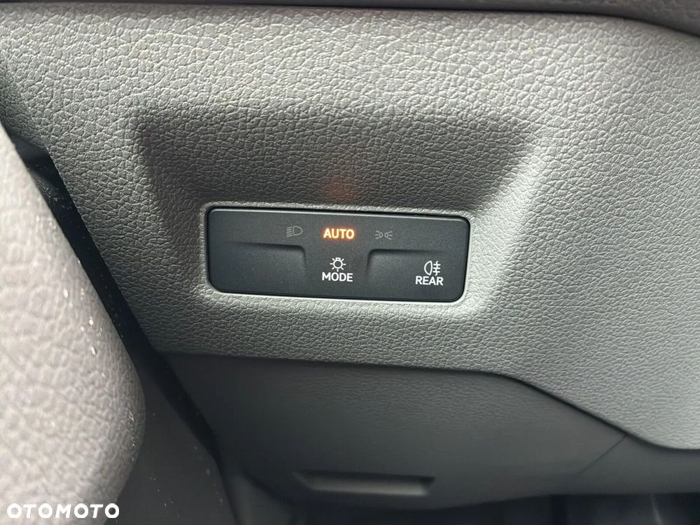 Volkswagen Crafter 35 Furgon L4H3, 2.0BiTDI 177KM, Wysoki dach, r. o. 4490mm - 30