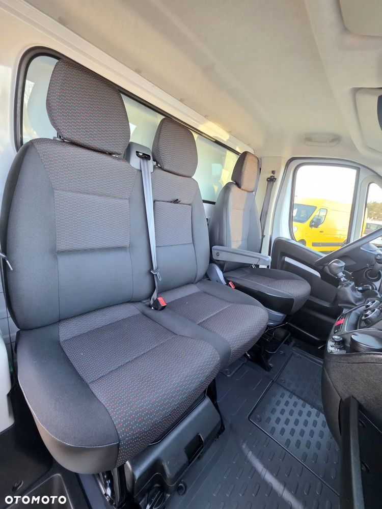 Peugeot BOXER 2,2 HDI 140 KONNY KONTENER 4,3M WINDA KLIMA WEBASTO LEDY GWARANCJA - 25