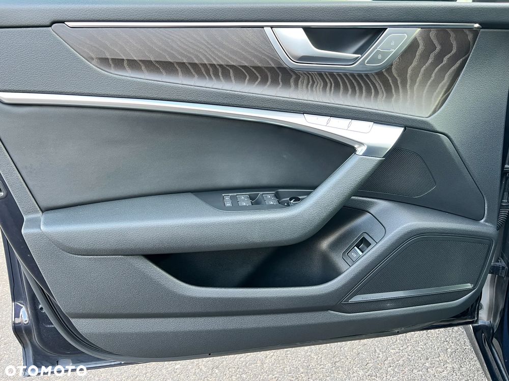 Audi A6 Avant 40 TDI quattro S tronic S line - 11