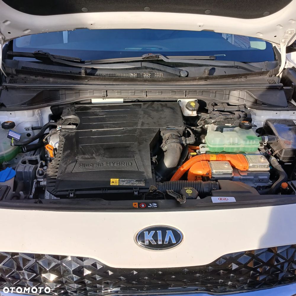 Kia Niro 1.6 GDI Plug-in Hybrid M - 13