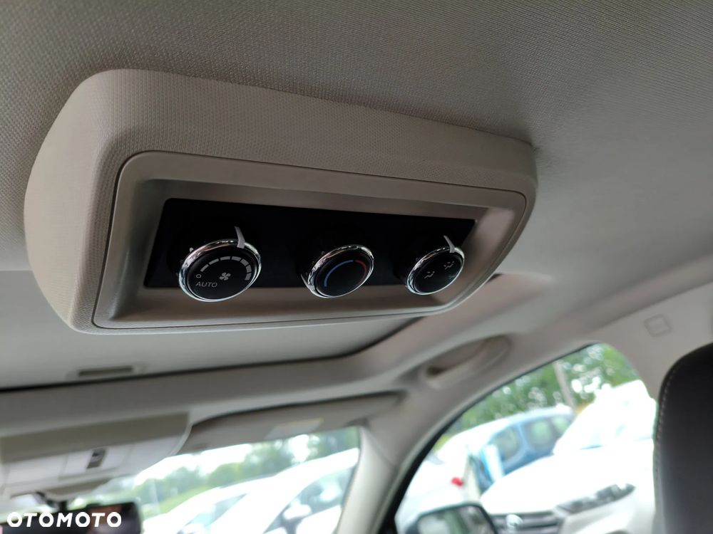 Fiat Freemont 2.0 Multijet Lounge AWD - 21