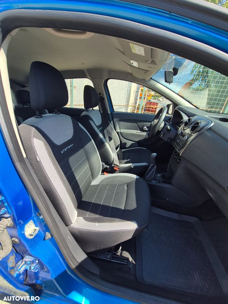 Dacia Sandero - 26