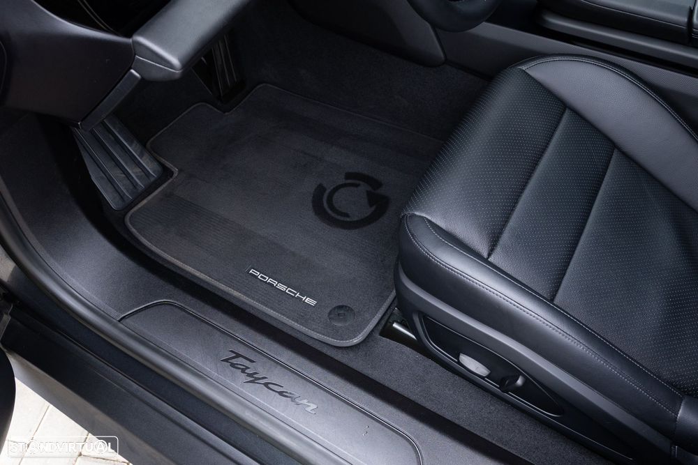 Porsche Taycan Bateria Performance Plus - 15